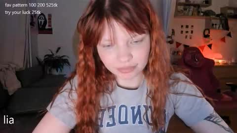 my name is Lia online show from March 21, 12:59 am