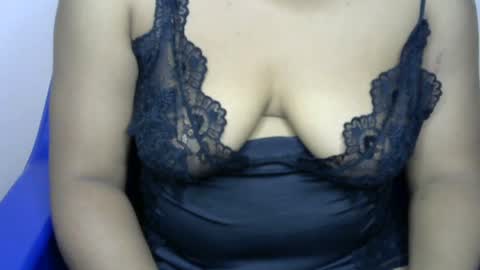 Wet pussy online show from July 21, 10:32 pm