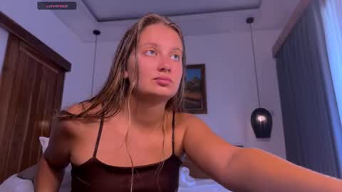 Mistress Lola Slavic witch online show from June 9, 5:18 am