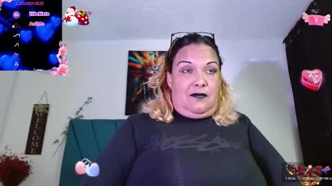 Dubraska  online show from November 15, 8:21 pm