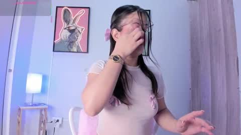 dulce__fiore07 online show from March 10, 1:15 pm