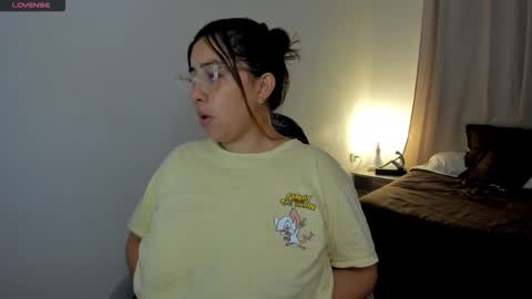 dulce brithany online show from November 30, 1:37 pm