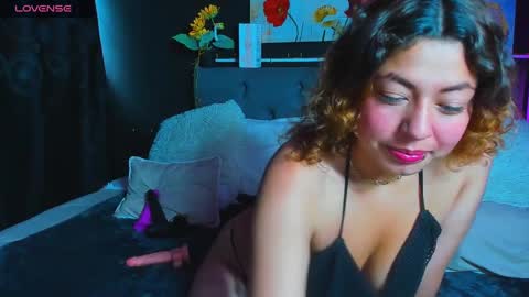 C E L E S T E  online show from January 3, 3:22 pm