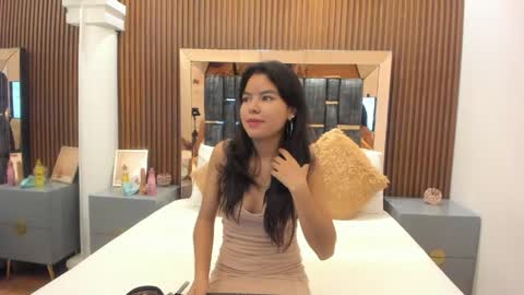 Dulce online show from May 20, 11:51 am