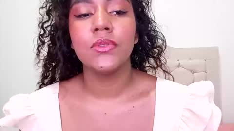 Snapshot of dulce_rizitos chatting on October 6, 12:27 am Dulce online show from October 6, 12:27 am