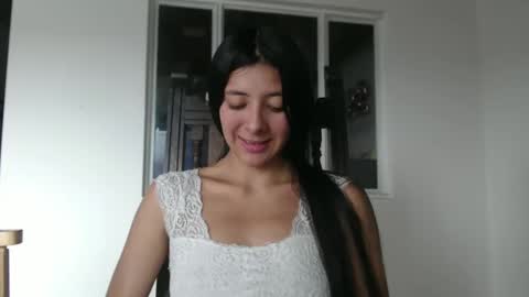 dulceisabellax online show from March 1, 5:27 pm