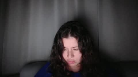 Dya online show from February 17, 9:54 pm