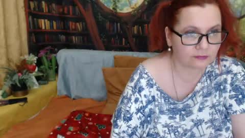 Dyanne online show from June 23, 7:01 pm