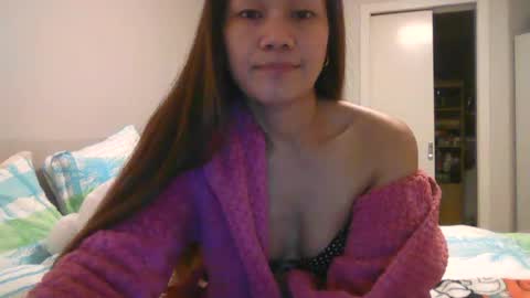 dylene1986 online show from July 28, 11:17 am