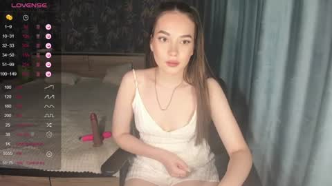 Emily online show from July 24, 9:40 am