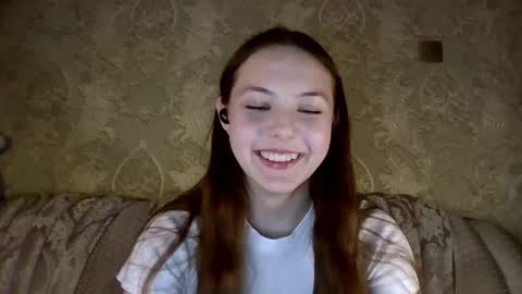 Yuni online show from February 9, 4:53 pm