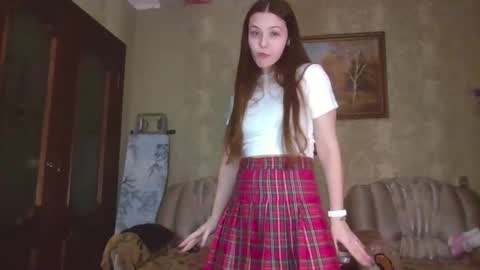 Yuni online show from February 12, 2:08 pm