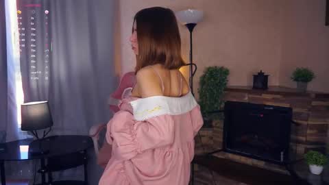 Emma online show from September 26, 6:22 am