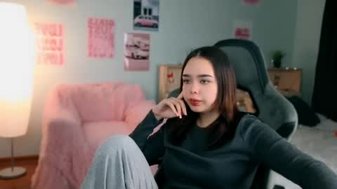 Luna online show from May 21, 7:23 pm