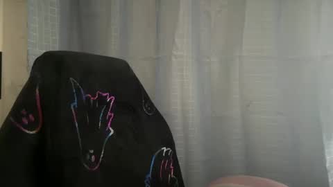 Snapshot of ebony8ivory chatting on February 15, 3:39 pm americnbarbie online show from February 15, 3:39 pm