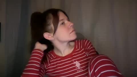Snapshot of ebony8ivory chatting on February 22, 4:51 am americnbarbie online show from February 22, 4:51 am