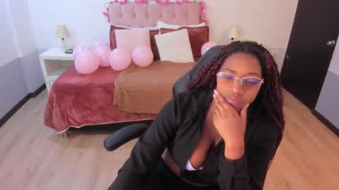 ebony_fantasy2 online show from February 17, 12:04 pm
