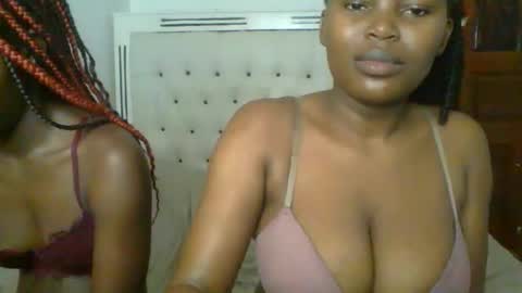 Snapshot of ebony_meeky chatting on October 4, 5:28 pm ebony_meeky online show from October 4, 5:28 pm