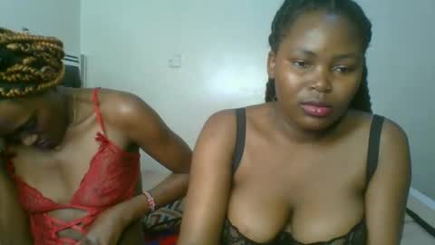 Snapshot of ebony_meeky chatting on September 19, 11:15 pm ebony_meeky online show from September 19, 11:15 pm
