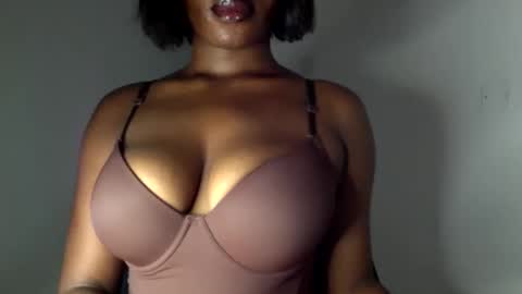 delilah online show from March 27, 6:52 pm