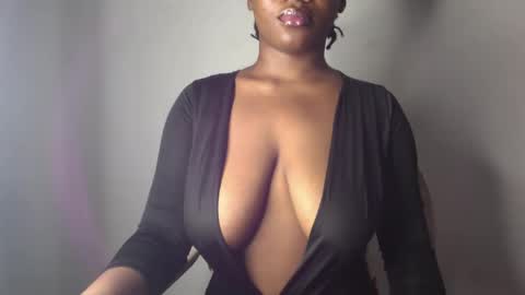 delilah online show from March 12, 8:51 am