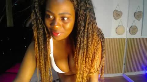 ebony_rizon online show from June 8, 2:18 pm