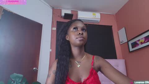 Snapshot of ebonyndsavage chatting on January 5, 1:04 pm ebonyndsavage online show from January 5, 1:04 pm