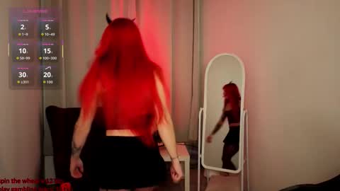 Monica online show from November 10, 2:12 pm