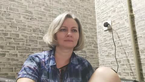 edithmanning online show from January 9, 7:40 pm