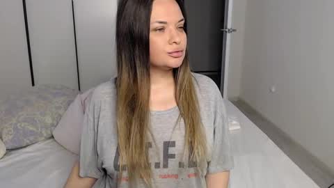 Snapshot of eelena4kiss chatting on March 2, 4:47 pm eelena4kiss online show from March 2, 4:47 pm