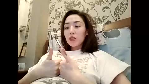 Effy online show from March 11, 3:58 pm