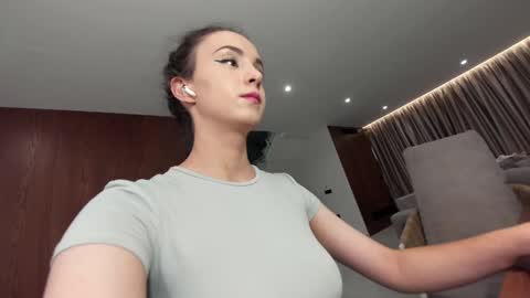 Erik and Alice online show from March 19, 7:24 am