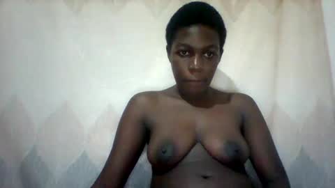 eileen_en online show from May 23, 11:41 am