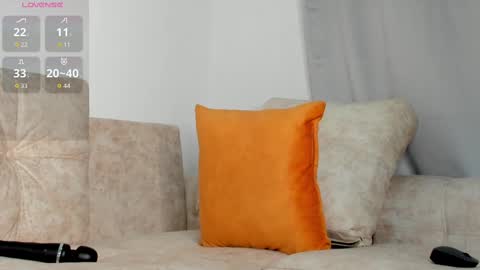 Eileen from your heart online show from October 12, 4:48 am