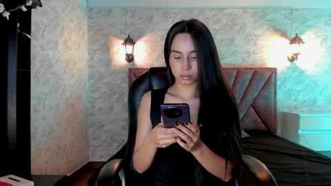 Eimy rose online show from April 17, 12:07 pm