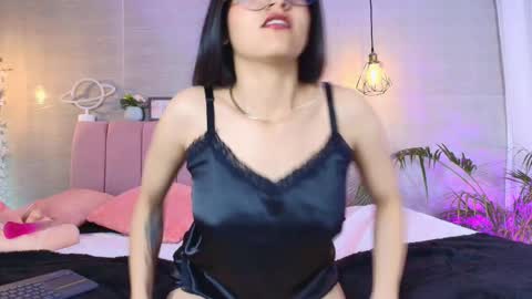 eimy_rosse18 online show from October 17, 12:52 pm