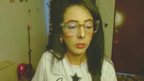 ela_3611 online show from December 21, 10:03 pm