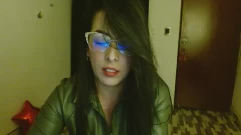 ela_3611 online show from June 26, 5:41 am
