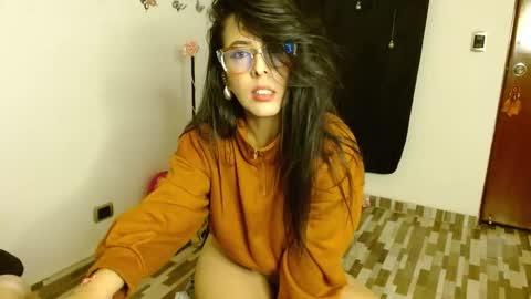 ela_3611 online show from November 17, 5:52 am