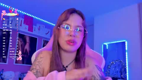 Ela online show from January 16, 1:01 am