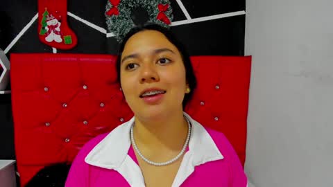 Ela online show from January 4, 7:23 pm