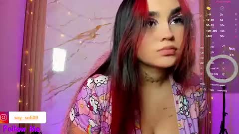 Elaia online show from July 24, 8:38 pm
