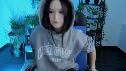 Your sweet girl online show from December 21, 7:29 pm