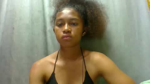 elaliealdy online show from September 28, 11:15 am