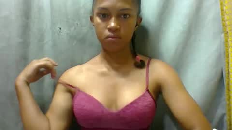 elaliealdy online show from December 2, 10:17 am