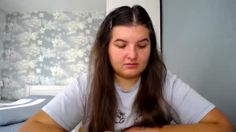 Snapshot of elanis_blair chatting on October 8, 11:25 am Elanis online show from October 8, 11:25 am
