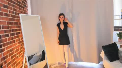 Snapshot of elannand chatting on March 10, 6:16 am ELA 3 online show from March 10, 6:16 am