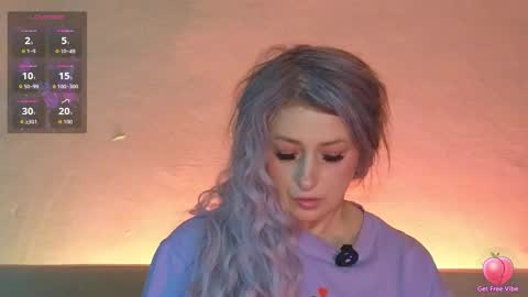 elarasable online show from March 13, 2:51 pm