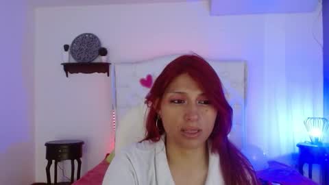 Snapshot of elena_detroya_ chatting on January 23, 11:58 am Elena online show from January 23, 11:58 am