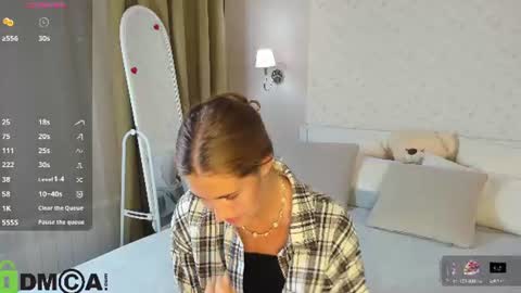 Jenny online show from August 2, 10:02 pm